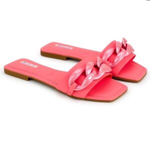 New Pink Vegan leather cushioned slides flat sandals new in box size 5